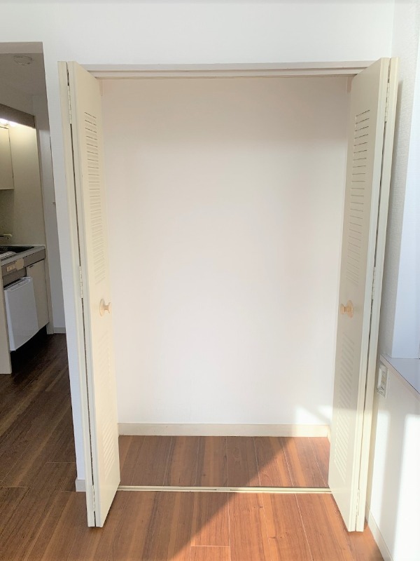 ローズアパート(Q-057)2階 収納