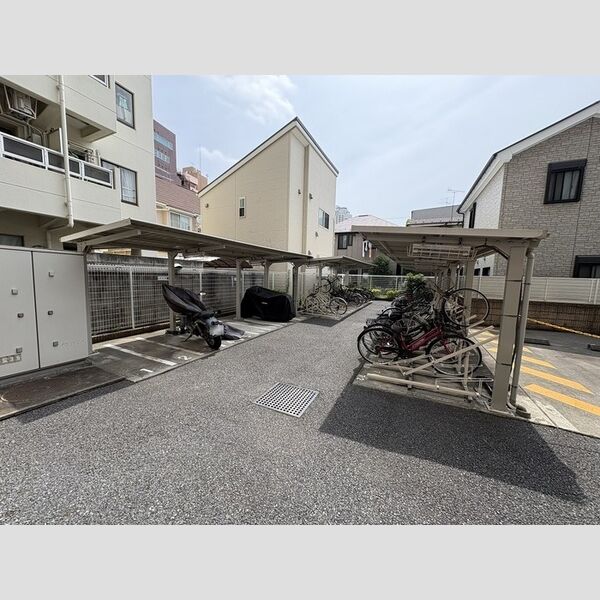カスタリア要町0802号室 駐輪場、バイク置き場
