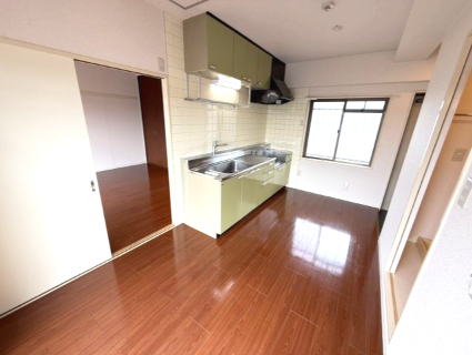 ピノワール大倉山 リビング