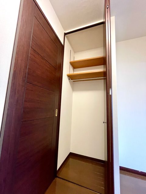 レジディア銀座東6階 収納