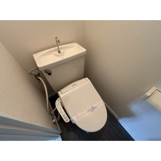 メゾン・ド・カスミ201号室 内観