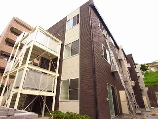 リブリ・ニュータウン3階 外観