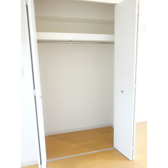 いずみマンションⅡ0404号室 クローゼット