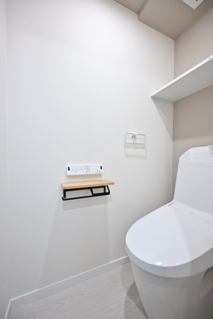 ＥＳ－Ｇｒａｎｄｅ東中野3階 トイレ