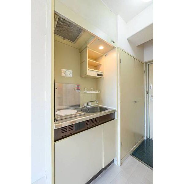 メゾン・ド・ブランシュバール0402号室 キッチン