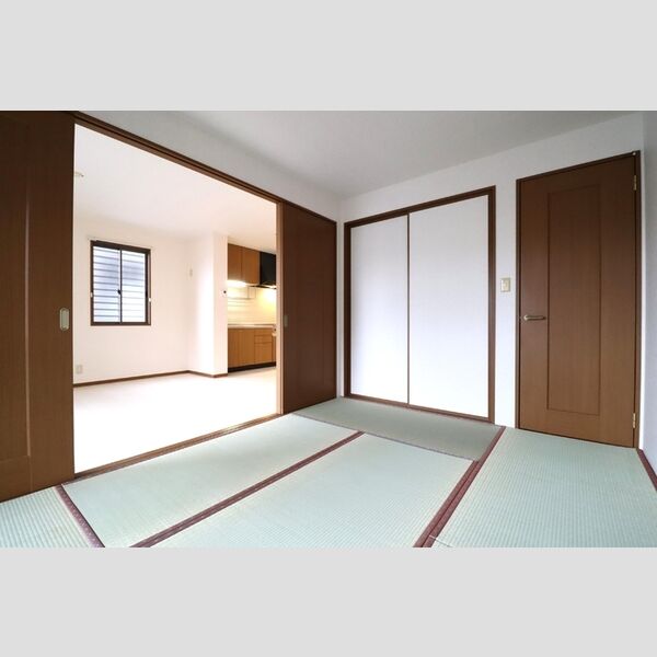 ベルテ　B101号室 和室からLDK