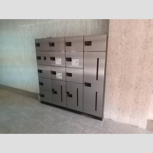 長瀬第三マンション 宅配BOX