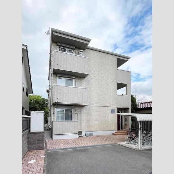 クレシアの外観画像