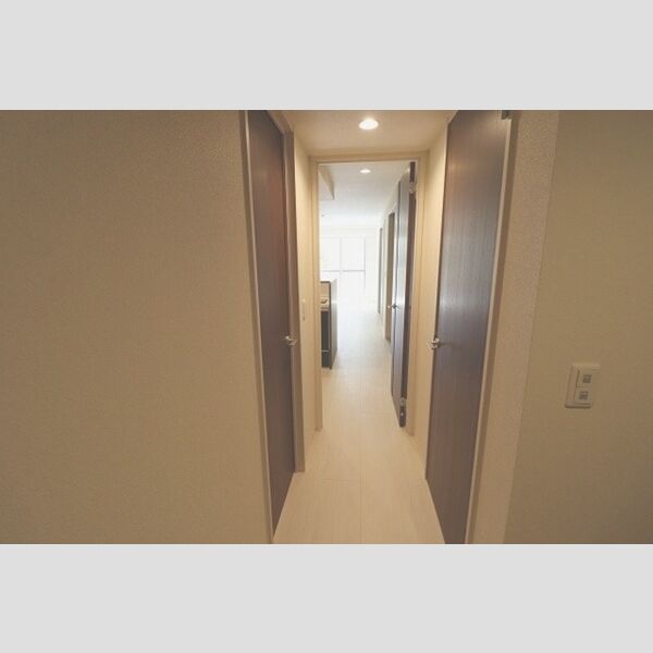 エクセレント ヒルズ203号室 廊下