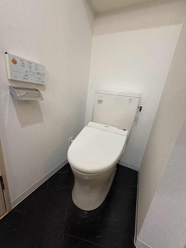 カーサヴェント南千住11階 トイレ