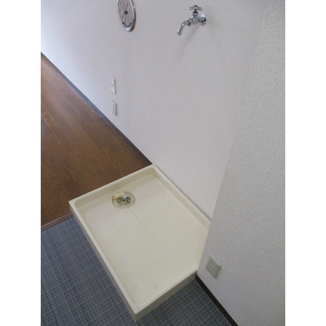 メゾン・ド・西新宿 室内洗濯機置き場