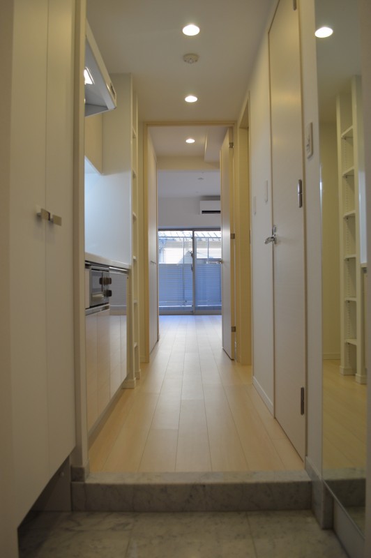 クレイシア祐天寺 玄関