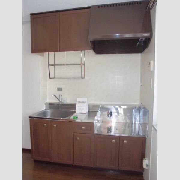 エステート根岸台107号室 キッチン