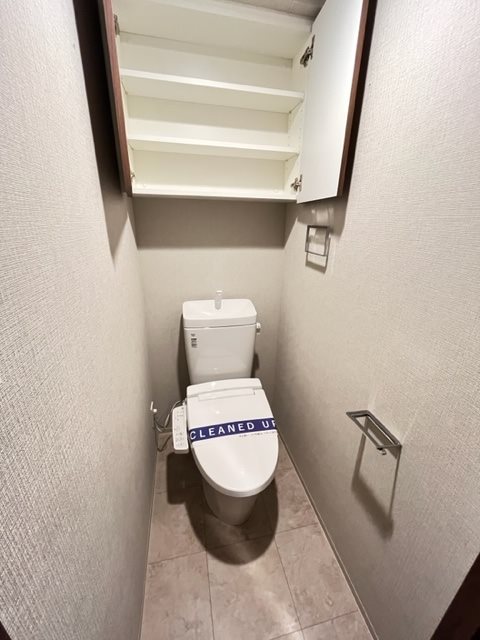 ドゥーエ板橋区役所前6階 トイレ