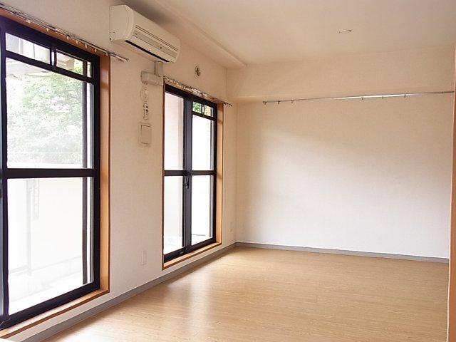 シャラ原宿五番館 ※別号室の参考写真です(現況優先・仕様違いの場合あり)