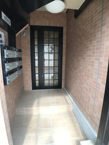 Palcon三軒茶屋201号室 エントランス