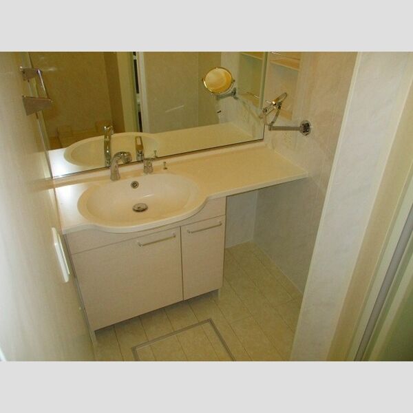 COMFORTIA 洗髪洗面化粧台