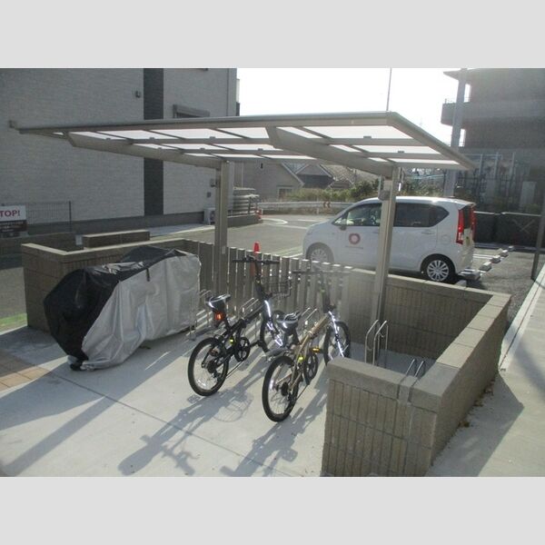 1007-KURA1号棟 駐輪場