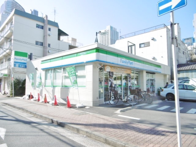 山王六幸館0202号室 ファミリーマート新丸子駅東店