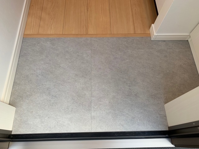 Ｐｌｕｍｅｒｉｅ東浦和 玄関