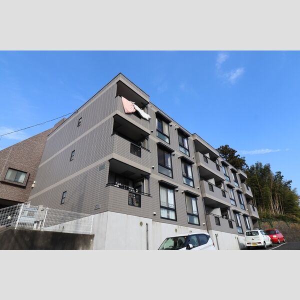 シャタル日吉台の外観画像