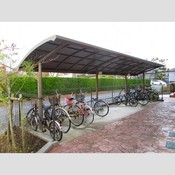 ル・ソレイユ 駐輪場