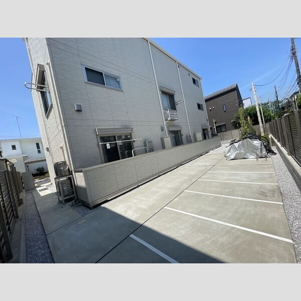 アナシエ田園調布 駐車場