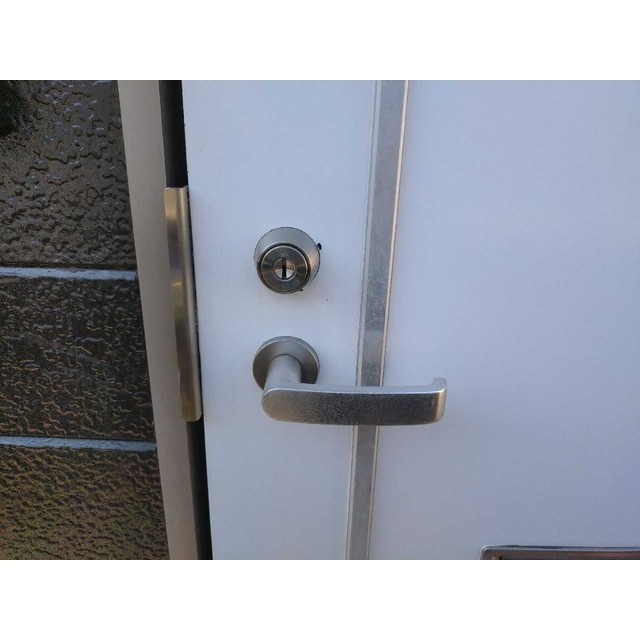 ライフピアブラウン202号室 玄関