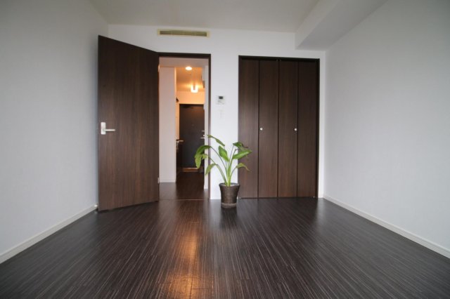 BLOOM 窓側から見た時のリビングの景色です