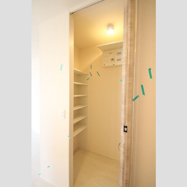 ラマージュ　Ⅹ101号室 101収納