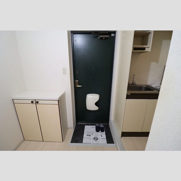 アネックス本郷107号室 玄関