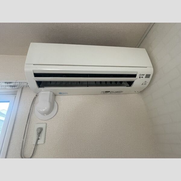 グラン・カオル205号室 エアコン