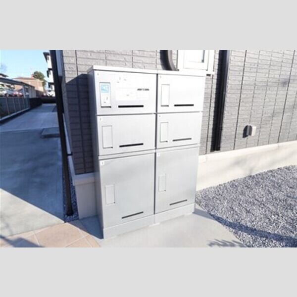 ピースウッドウィズ　Ⅱ 宅配ボックス