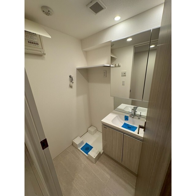 ティモーネプレミアム東十条702号室 洗面