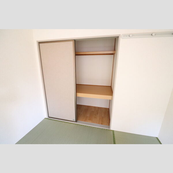 リヴィエール　Ⅰ/ⅡⅡ203号室 収納