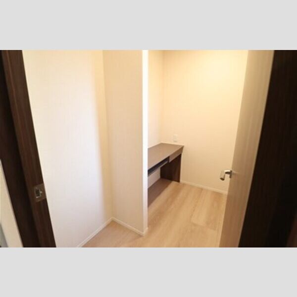 ラフォーレ弐番館303号室 PCカウンター