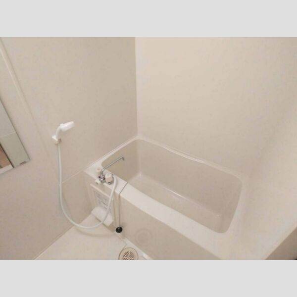 シャングリラ202号室 浴室