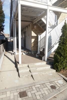 リブリ・ルキア エントランス