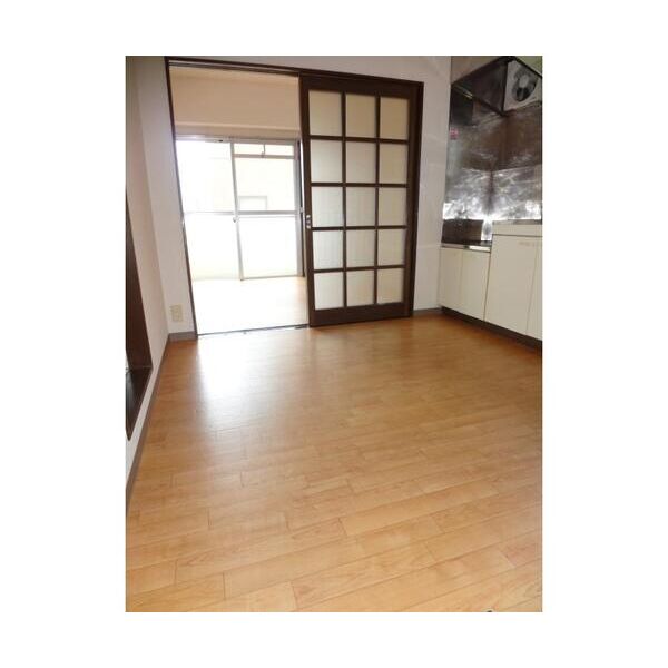 下田ビル503号室 リビング