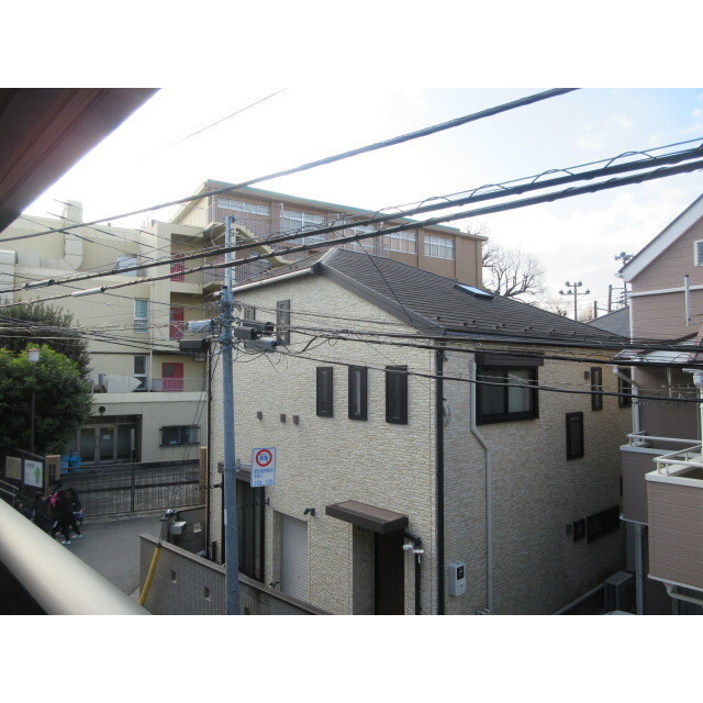 シュシュ中野坂上 内観