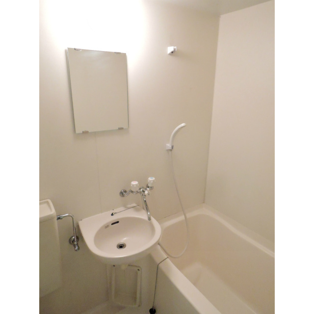 プレールミホカテリーナ武蔵小山 ※掲載写真別号室