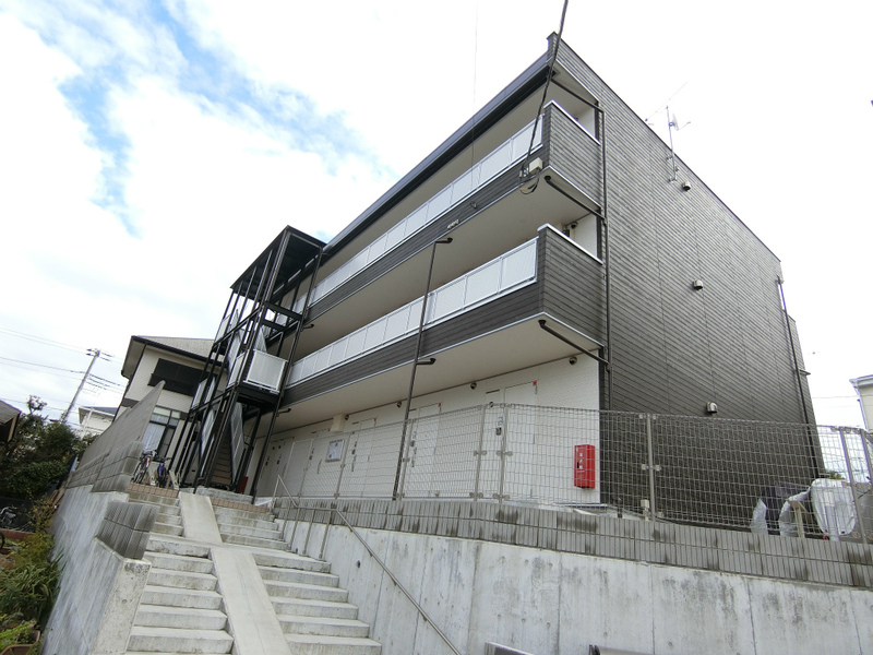 リブリ・サン湘南1階 外観