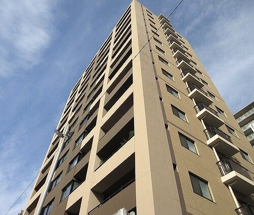 サングランデ八王子 建物外観　別角度