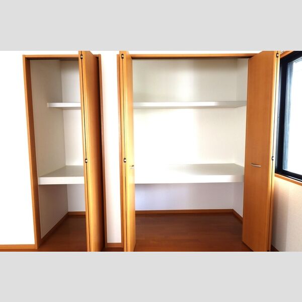 ル・ソレイユシェソワ　ABCDB101号室 2階洋室収納