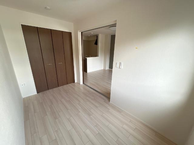 キャメロット八王子102号室 寝室