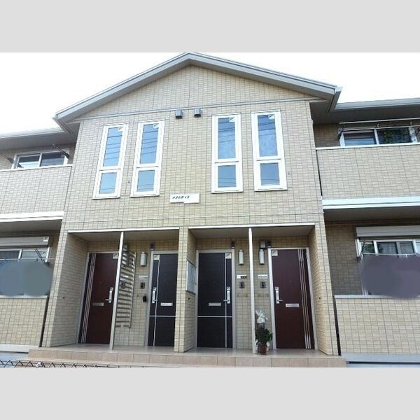 プリムヴィラ 玄関