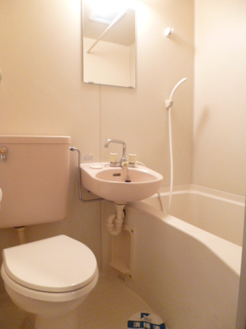 スカイコート西新宿第2302号室 ※反転タイプ参考写真