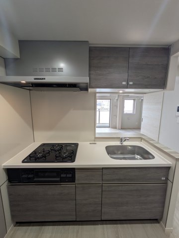 ジェノヴィア六町0103号室 キッチン