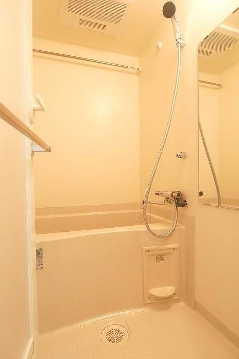 ラフィスタ志村坂上 内観