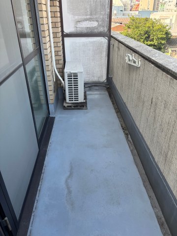 ホームズ山王 バルコニー